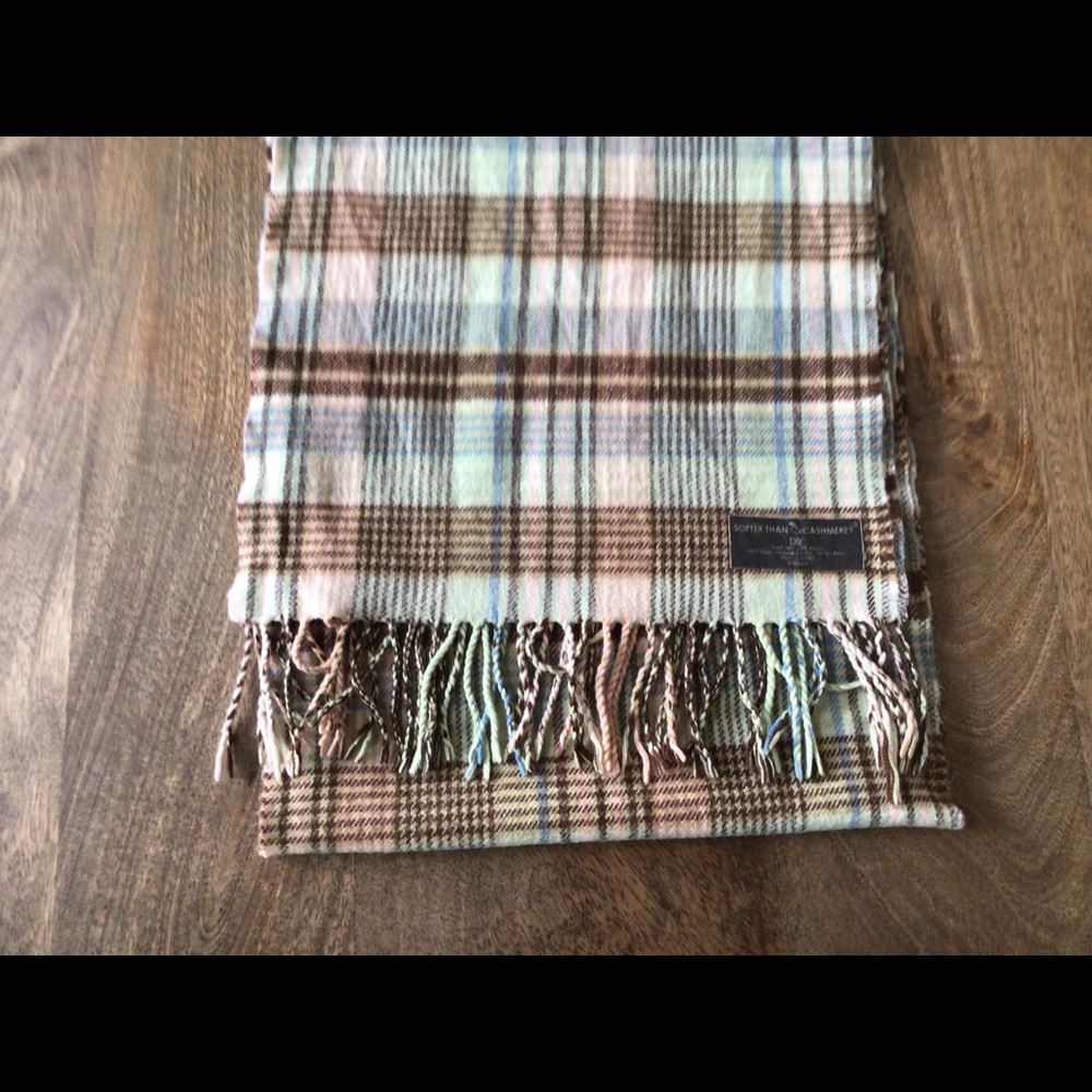 Acrylic Scarf
